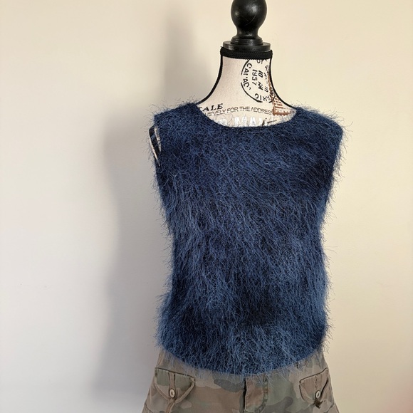Artex Tops - vintage artex blue eyelash knit y2k sleeveless top